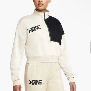 Nike Women’s Crop Topp Fleece Sweater Xsmall